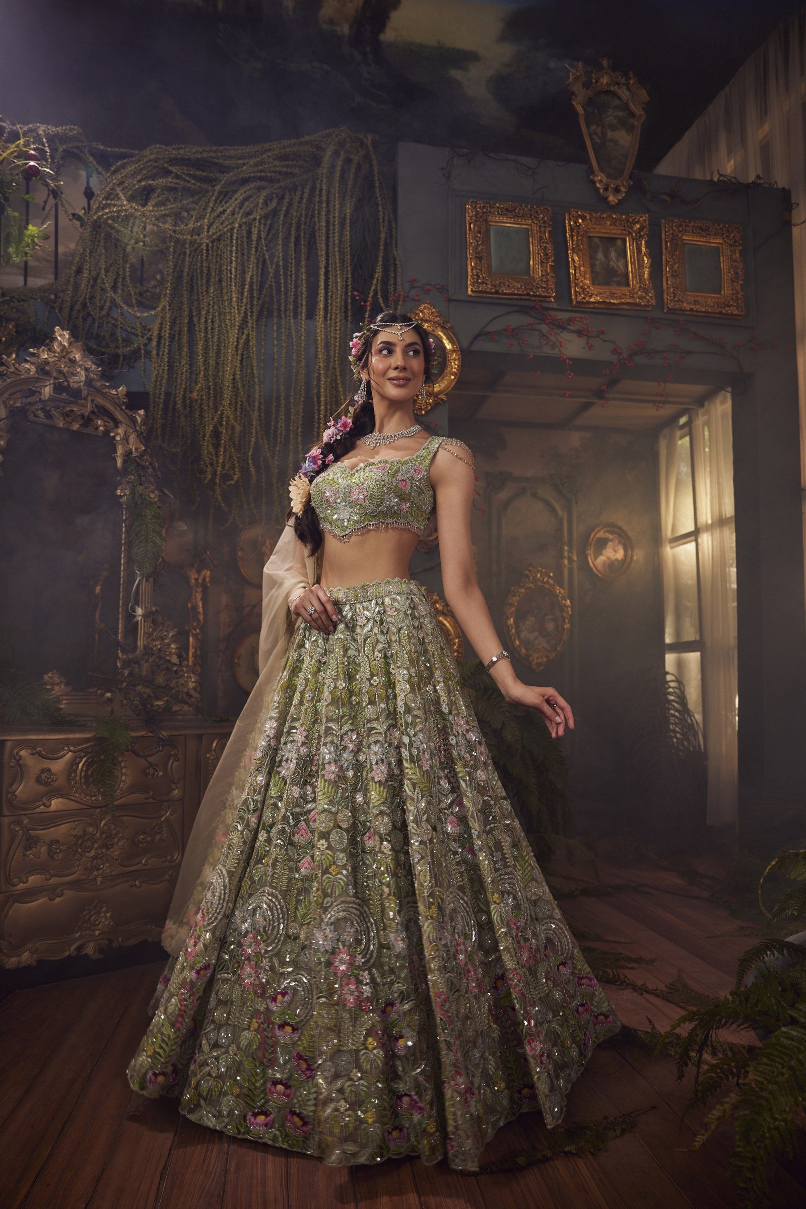 Mehendi Green Lehenga Set thumbnail 4